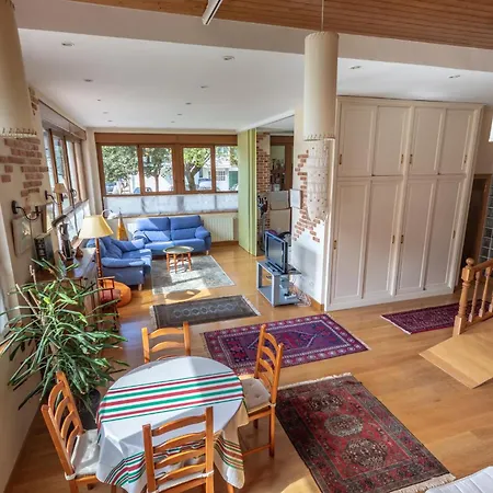 Daire Ganburu By People *